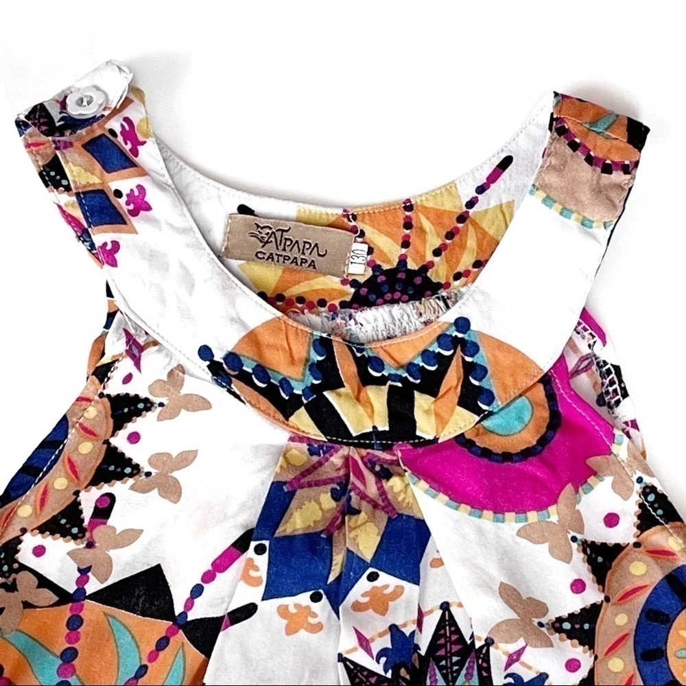 Catpapa Dress or Top Geometric Floral Print Size 130